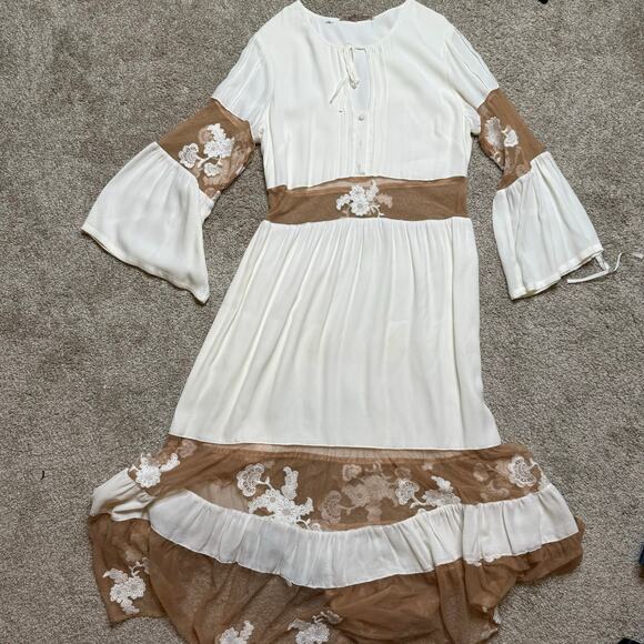 Eva Midi Dress in White FOR LOVE & LEMONS - Picture 2 of 4